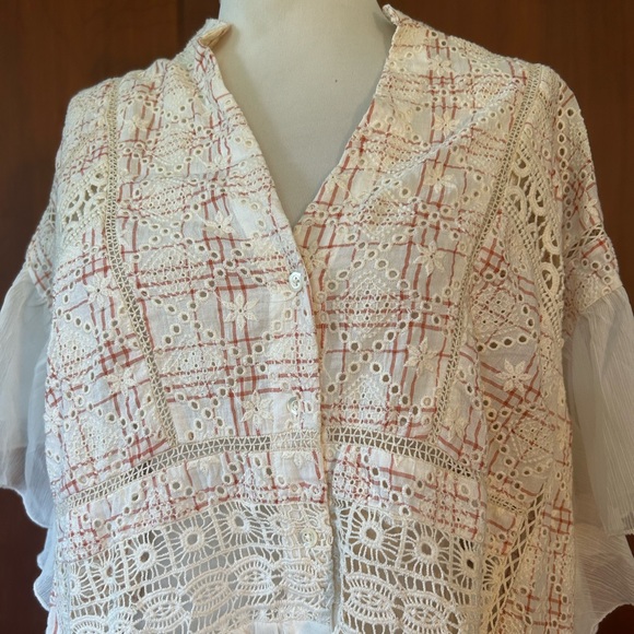 Akemi & Kin ruffled top - Picture 3 of 5